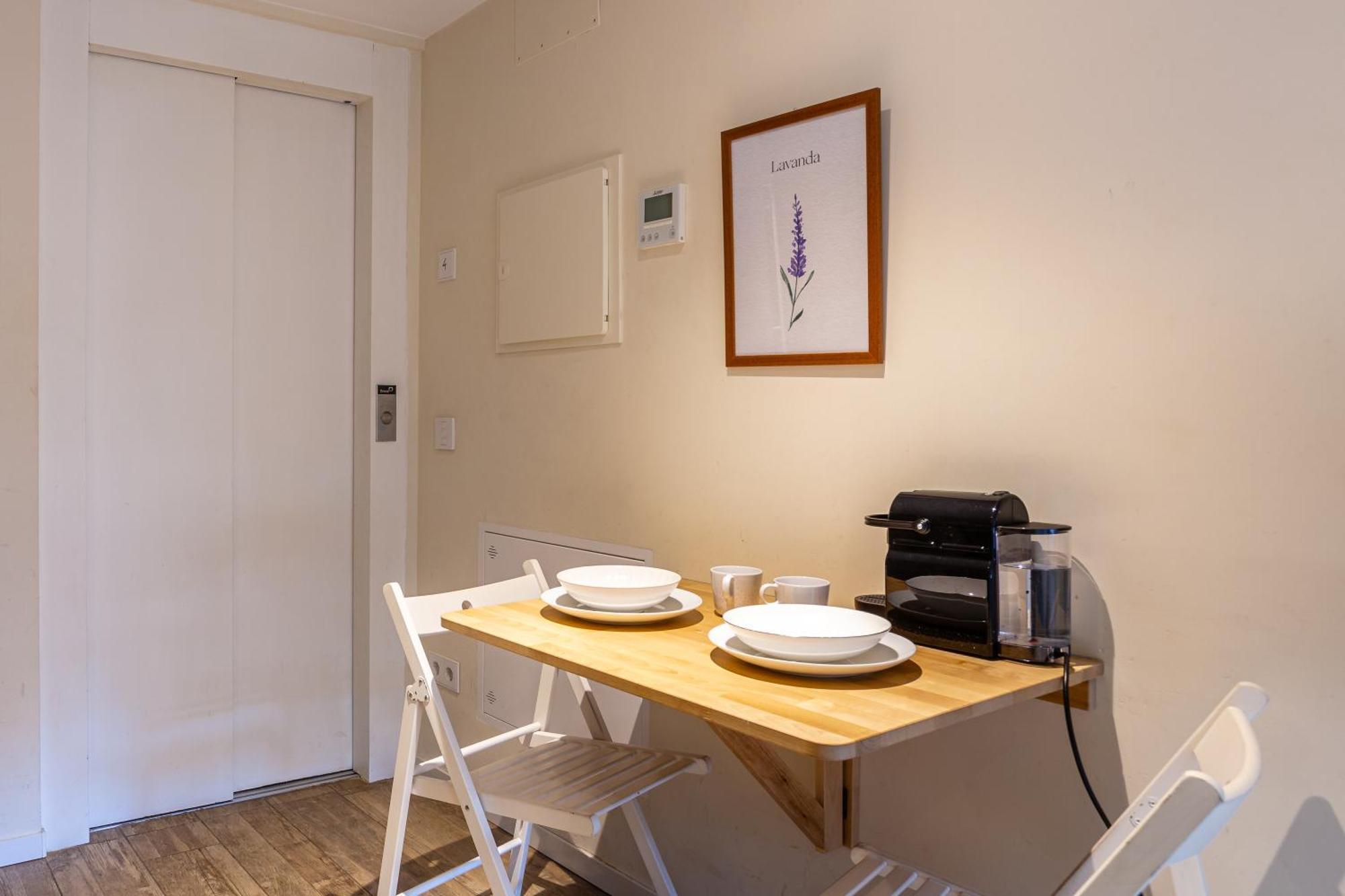 Apt 4 Lavanda ジローナ エクステリア 写真